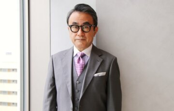 三谷幸喜には子供がいた！19歳年下の嫁は元女優？いつ再婚した？